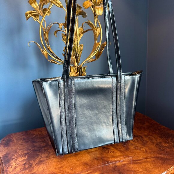 Vintage Early 00s Franco Visconti Black Patent Leather Shoulder Bag - Picture 4 of 15